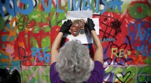 Ancianos grafiteros: una historia contra los estereotipos