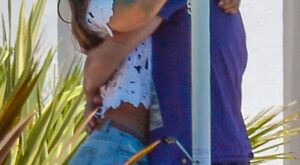 Iker Casillas y Sara Carbonero, de vacaciones por Mikonos