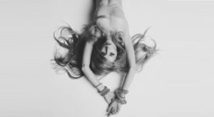 10 usos del desodorante que no conocías