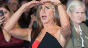 Jennifer Aniston, de víctima a novia millonaria