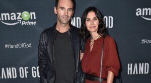 Courteney Cox se suma a la lista de operadas irreconocibles