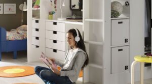 ¿Cómo organizar tu armario después del verano?