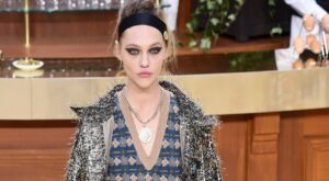 Cuando vestir como una abuela se puso de moda