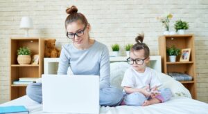 ¿Cómo proteger a mis hijos si subo fotos suyas en redes sociales?