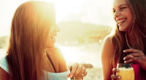 ¿Te gusta el ponche? Estas son las 8 recetas de cócteles a las que no te podrás resistir