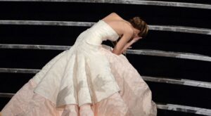 15 situaciones que toda persona torpe repite una y otra vez