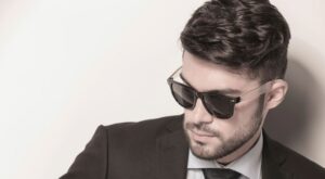 Tupé, el peinado que nunca pasa de moda