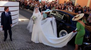 Así ha sido la boda de Eva González y Cayetano Rivera