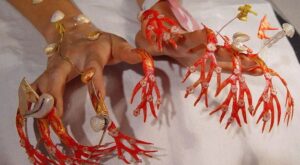 Crazy nail art: las manicuras más locas del año