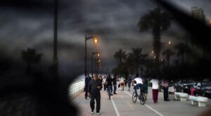 El niqab ante los ojos: así ven el mundo las mujeres a través de él