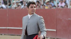 Fran Rivera incendia las redes por torear con su hija