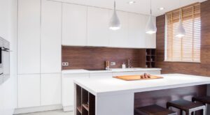 Cuando cocina y salón comparten estancia: ideas para organizar y amueblar