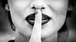 [Vídeo] La evolución del maquillaje de labios en el último siglo