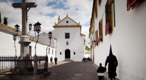 Arte y tradición: las mejores fiestas de Semana Santa en España