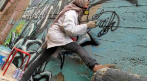 Grafitis contra la represión de la mujer en el mundo árabe
