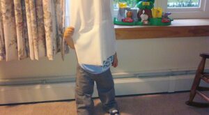 20 niños que son unos cracks jugando al escondite