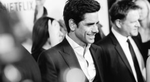 Los hombres de más de 50 que nos ponen a 100