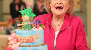 ¡Será por años! Estos son los famosos más longevos