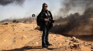 Lynsey Addario, la fotógrafa de guerra capaz de hacernos temblar con sus imágenes