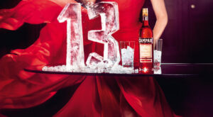Penélope Cruz protagoniza el Calendario Campari 2013
