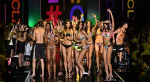 Calzedonia anticipa las tendencias de moda baño 2016