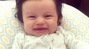 ¡Ríete de Rapunzel! Los 15 bebés más peludos de Internet