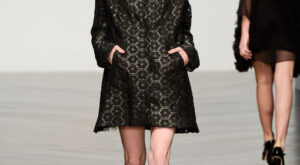 John Rocha – London Fashion Week Otoño Invierno 2013-2014