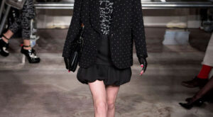 Moschino Cheap and Chic – London Fashion Week Otoño Invierno 2013-2014