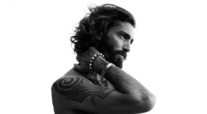 50 imágenes que demuestran que los hombres con pelo largo son muy, muy sexys