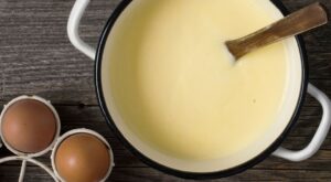 La crema inglesa, el toque british que necesitan tus postres