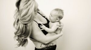 Estas imágenes muestran el cuerpo de la mujer después del embarazo sin retoques