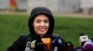 Angelina Jolie se quiere meter a política