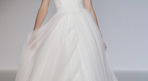 Franc Sarabia nos presenta sus vestidos de ensueño