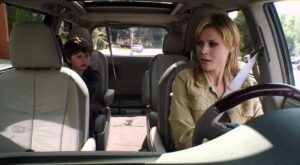 10 cosas que les pasan a todos los padres cuando viajan con niños en coche