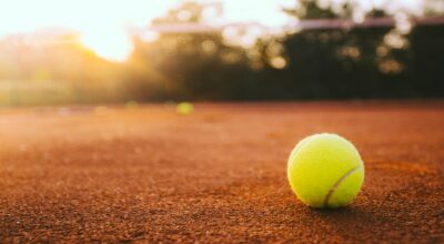 ¡Prepara la raqueta! Te contamos todos los beneficios de practicar tenis