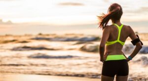 7 deportes de verano perfectos para no ganar ni un gramo estas vacaciones