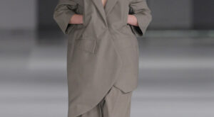 Alexis Reyna – 080 Barcelona Fashion Primavera Verano 2014