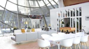 ¡Un sueño hecho realidad! Descubre palmo a palmo el apartamento efímero de la Torre Eiffel