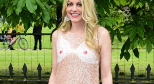 El vestido definitivo para convertirte en el peor look de la semana