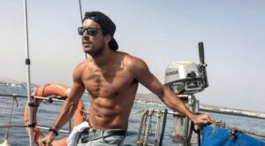 El posado veraniego más caliente de Mario Casas