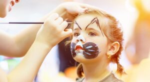 Maquillaje de Halloween para niños: 25 ideas con las que inspirarte