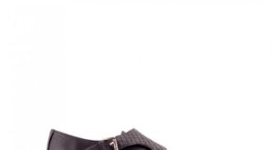 ¡Con paso firme! Los zapatos imprescindibles de la temporada