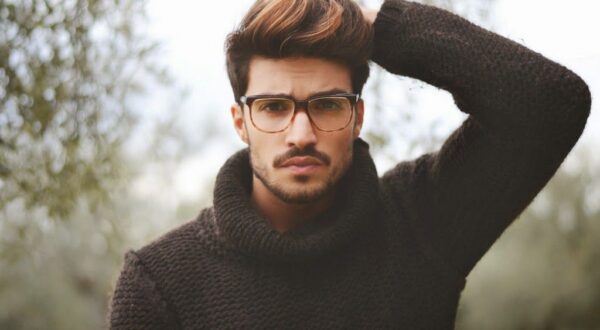 Los adonis del play rojo: conoce a los youtubers más guapos