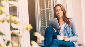 Claves para elegir la mejor limpiadora de cristales: ¿sabes qué hay que tener en cuenta?