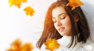 Coloración, mechas, ondas… Tratamientos y peinados que se llevan este otoño