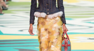 Burberry Prosum – London Fashion Week P/V 2015