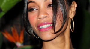 Celebrities con pendientes de aro