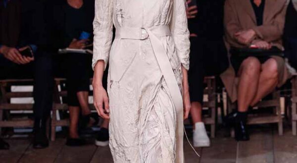 Alexander McQueen Primavera-Verano 2016