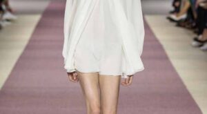 Giambattista Valli Primavera-Verano 2016