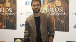 ¡Nos derretimos! Gays famosos y guapos que nunca podremos tener